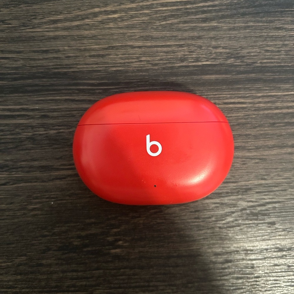Beats by Dre Red red buds